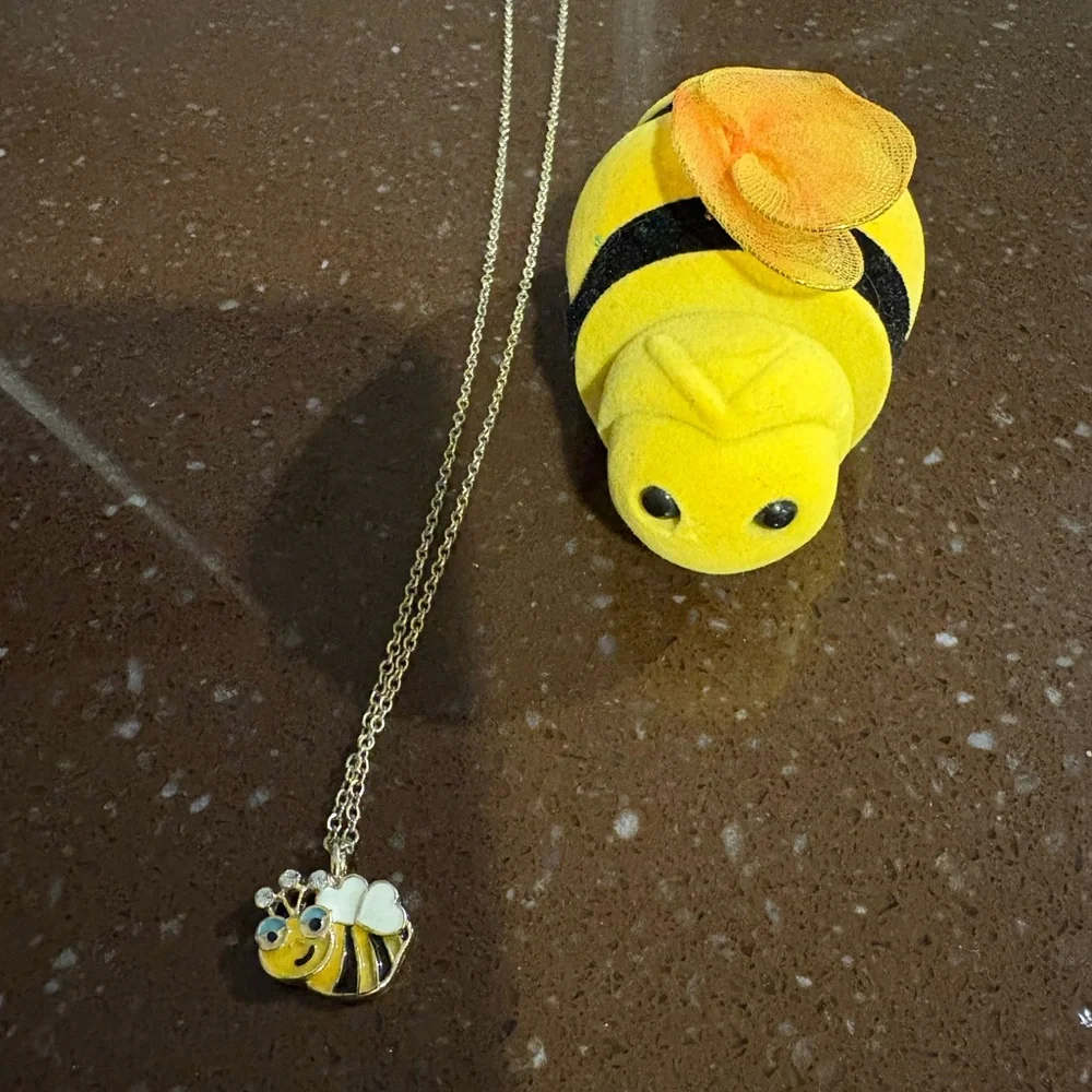 BumbleBee Necklace and Case